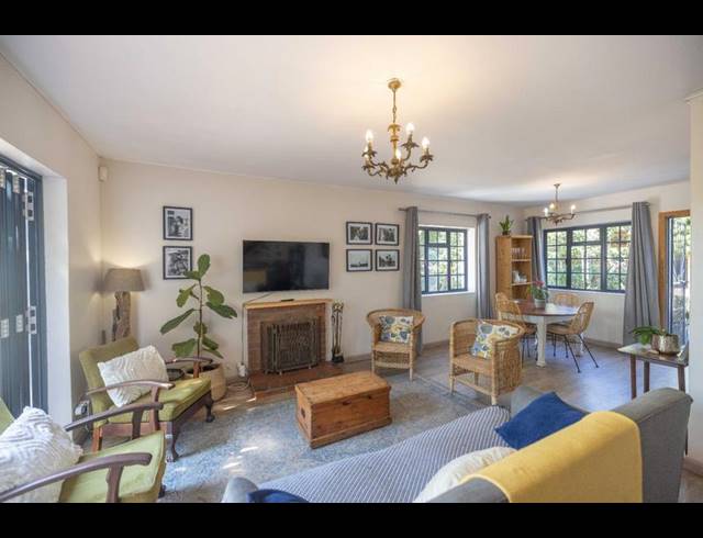 2 BEDROOM HOUSE FOR SALE IN SUNNYSIDE